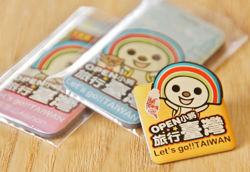 かわいいパイナップルのキャラクターたち - LINE スタンプLINE STORE