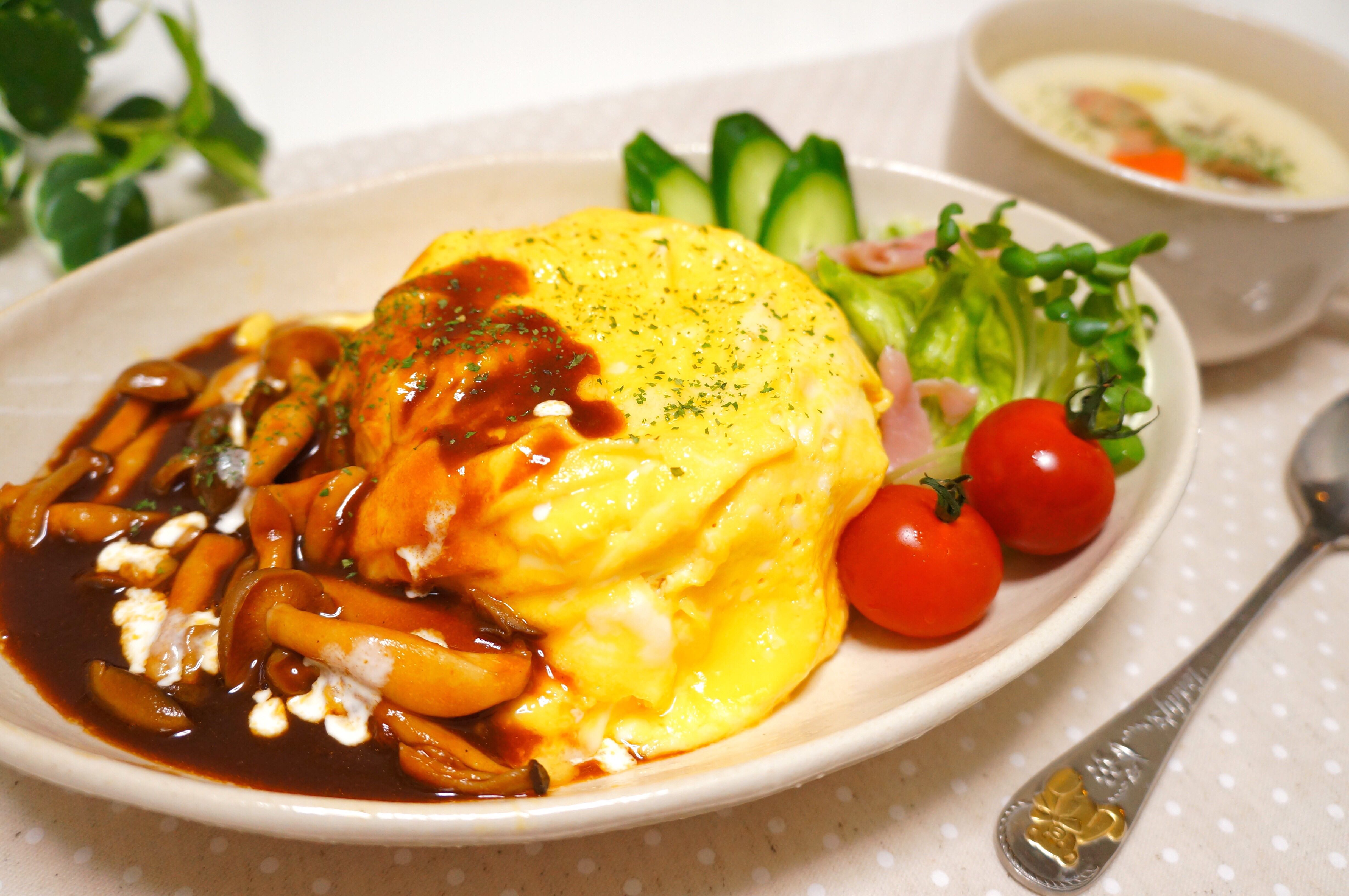 ななかまど編集部おすすめ！大人様ランチ北海道新聞 旭川支社 + ななかまど