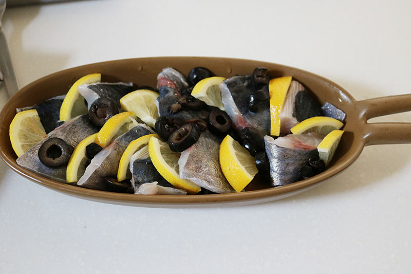 完全保存版 プロの「魚介のアヒージョ」の作り方 - シェフガッキーの料理ブログ