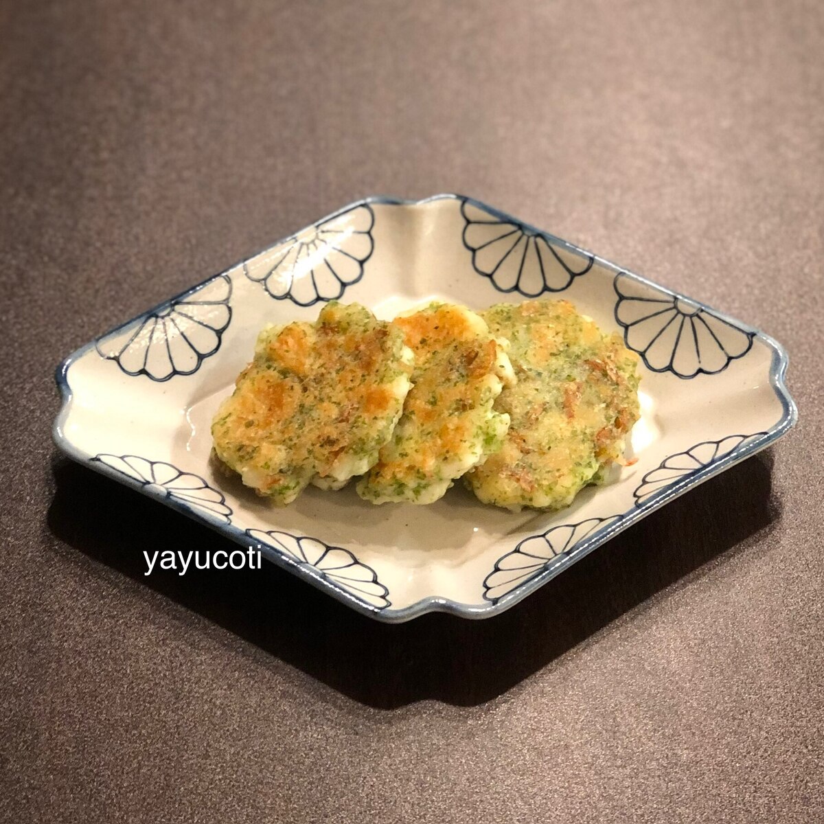 レシピ フワッとぷりぷり♬海老はんぺん豆腐焼き♬ - しにゃごはん blog