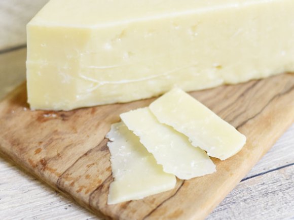 ペコリーノロマーノチーズ 羊のチーズ 」 - 神戸経済新聞