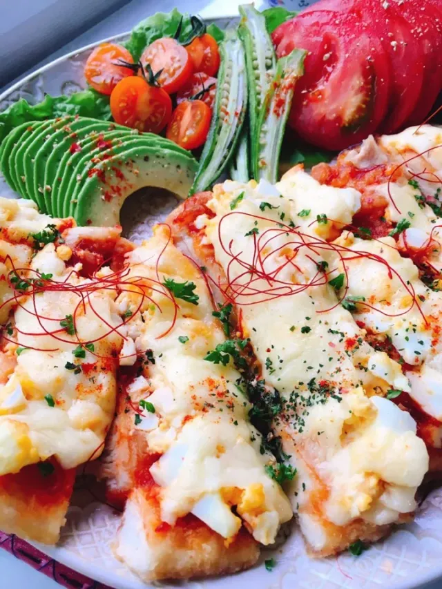 アレンジピザレシピ10選 おうちで簡単♪とろけるチーズで絶品レシピ！ - YouTube