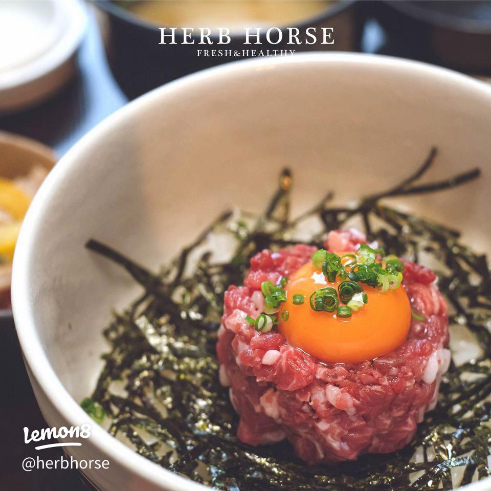 桜うまトロ小分け 馬肉の赤身ネギトロ720g 60g×12個御船町熊本県御船町ふるさと納税サイト「さとふる」