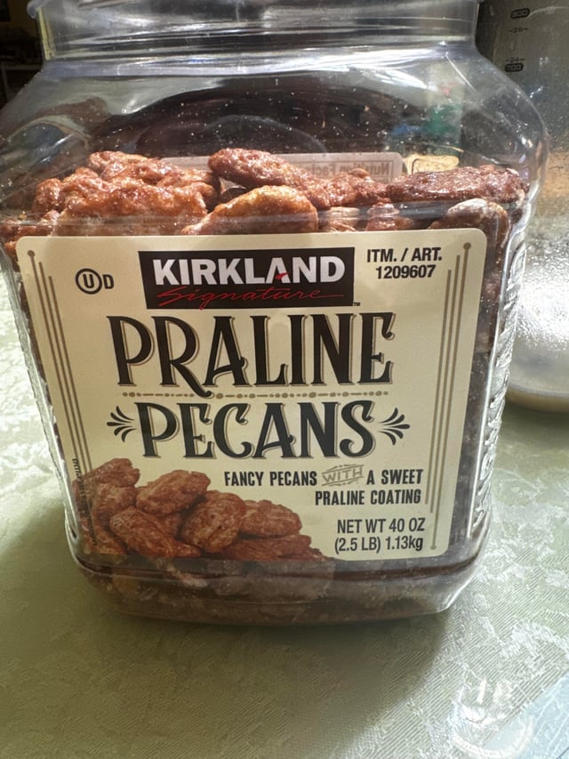 コストコの『シナモンピーカンナッツケーキ』がサクサクでシナモンの香りで美味しい！買てみた