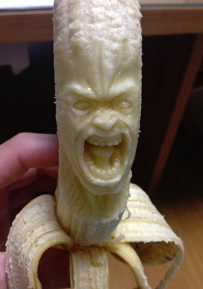 Amazonバナナ BANANA 顔 イラスト かわいい おもしろ 面白い 簡単 シンプル ゆるい 果物 TシャツTシャツ・カットソー 通販