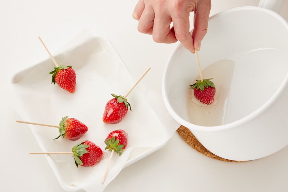 ひな祭りデザートレシピ「いちごヨーグルトパフェ」の作り方