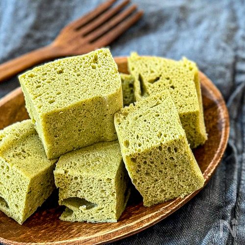 👩🏼‍🍳 こちら卵なしレシピですが やはり卵入りの米粉蒸しパンは 永遠にふわっっふわするなぁ､と☁️☁️ プロテイン蒸しパンは 蒸しパンのみでたんぱく質も多く摂れるし良いよね🙆♥️おうちごはんワンプレートワンプレートごはんダイエットダイエット食事