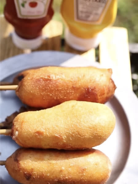 10分で簡単！アメリカンドックの作り方ホットケーキミックスでお手軽♪ 簡単おやつレシピ料理研究家ゆかり- エキスパート -Yahoo!ニュース