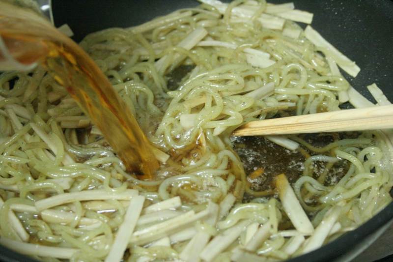 ごぼう・厚揚げと糸こんにゃくの煮物♪