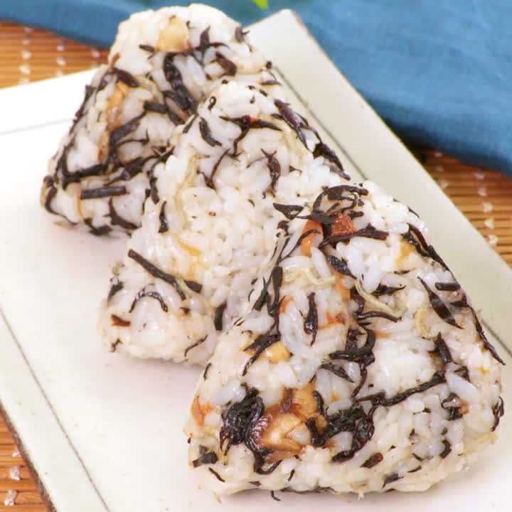 夏の心強い味方！梅おにぎり のポテンシャルを引き出すアレンジ５選日々おにぎり ゆこ おにぎり作家