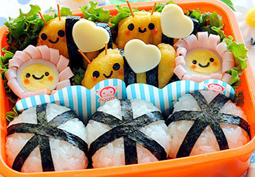 男の子弁当 *パトカー・救急車・消防車*