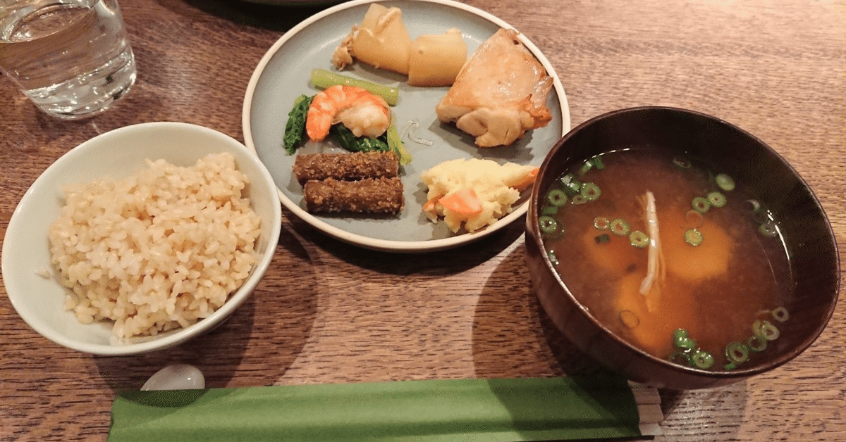 夜ご飯のメニューが何も思いつかない！そんなときにおすすめの簡単レシピ40選 – Onnela オンネラ 暮らしに『楽』を、家族にワクワクを