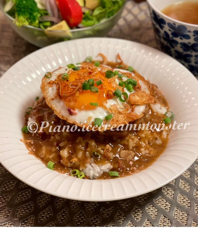 マッシュルームソースがけロコモコ - マイティの Awesome Cooking