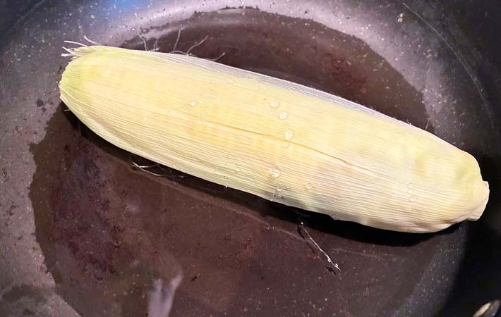 基本 とうもろこしのゆで方。甘さを120%引き出すには、水から皮付き＆時間をかけて加熱が正解