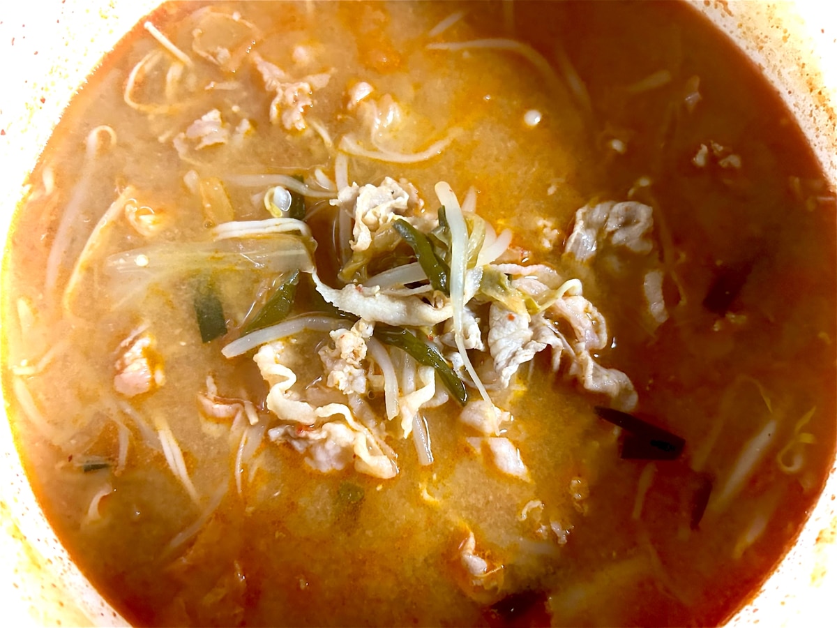 野菜たっぷり韓味噌だれの無水鍋大源味噌