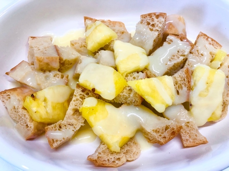 チョコとマシュマロとダブルナッツのトースト