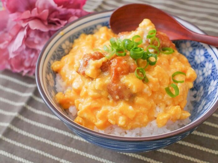 簡単料理 カニカマ炊き込みご飯の作り方 – 節約レシピ – かんたんかわいい姫ごはん栄養士 和田良美のオフィシャルサイト