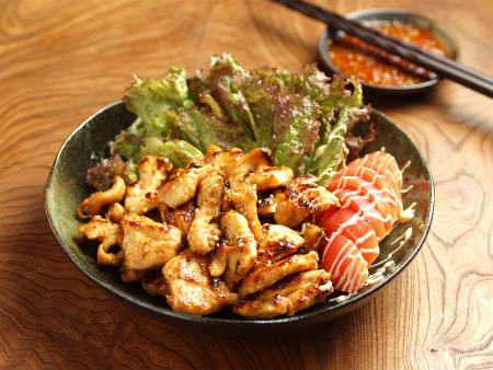 焼肉のたれで鶏むね肉のソテ