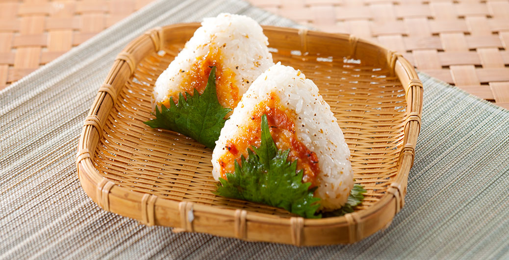 おいしく作るコツあり『にんにく大葉みそ焼きおにぎり』