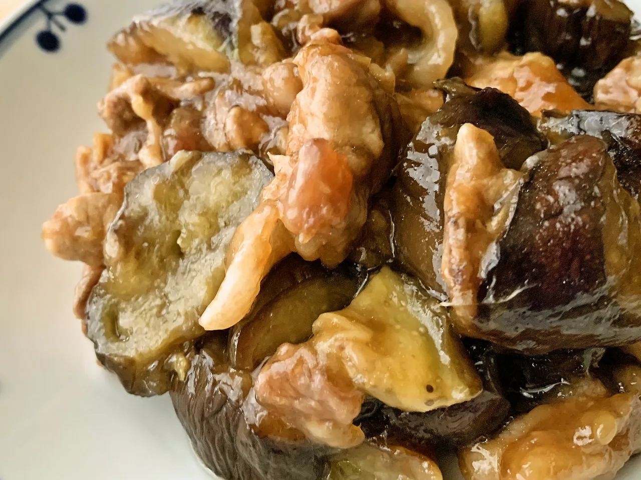 とろとろホクホク🤭♪なすと蓮根の甘酢炒め