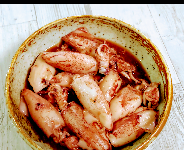 レシピ『小さいイカ・ヒイカの下処理と食べ方のコツ』ワタと皮はそのままでOK！いそがばまわれ