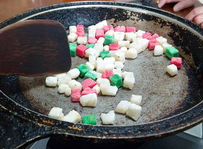 帆⽴のぶぶあられ揚げ