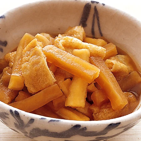 干した大根は味の染み込みがいい！ 大根、うす揚げ、にんじんの炒め煮