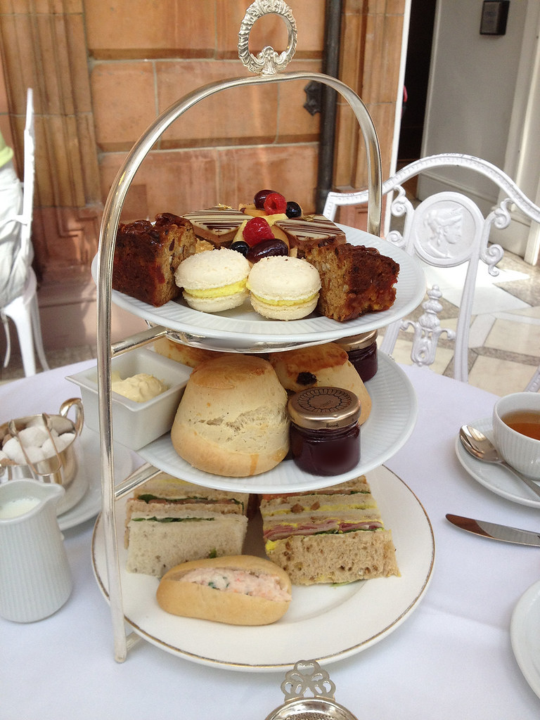 パリ・ロンドン7泊9日旅行記⑦ ハロッズのアフタヌーンティー、帝国戦争博物館2023年9月