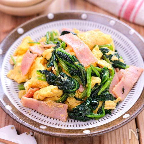 ほうれん草と卵の炒めもの