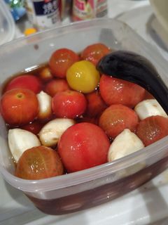 トマトの湯むき・皮むきの方法をていねいに解説。トマトを扱うコツとおすすめレシピ2選もキッコーマンホームクッキング