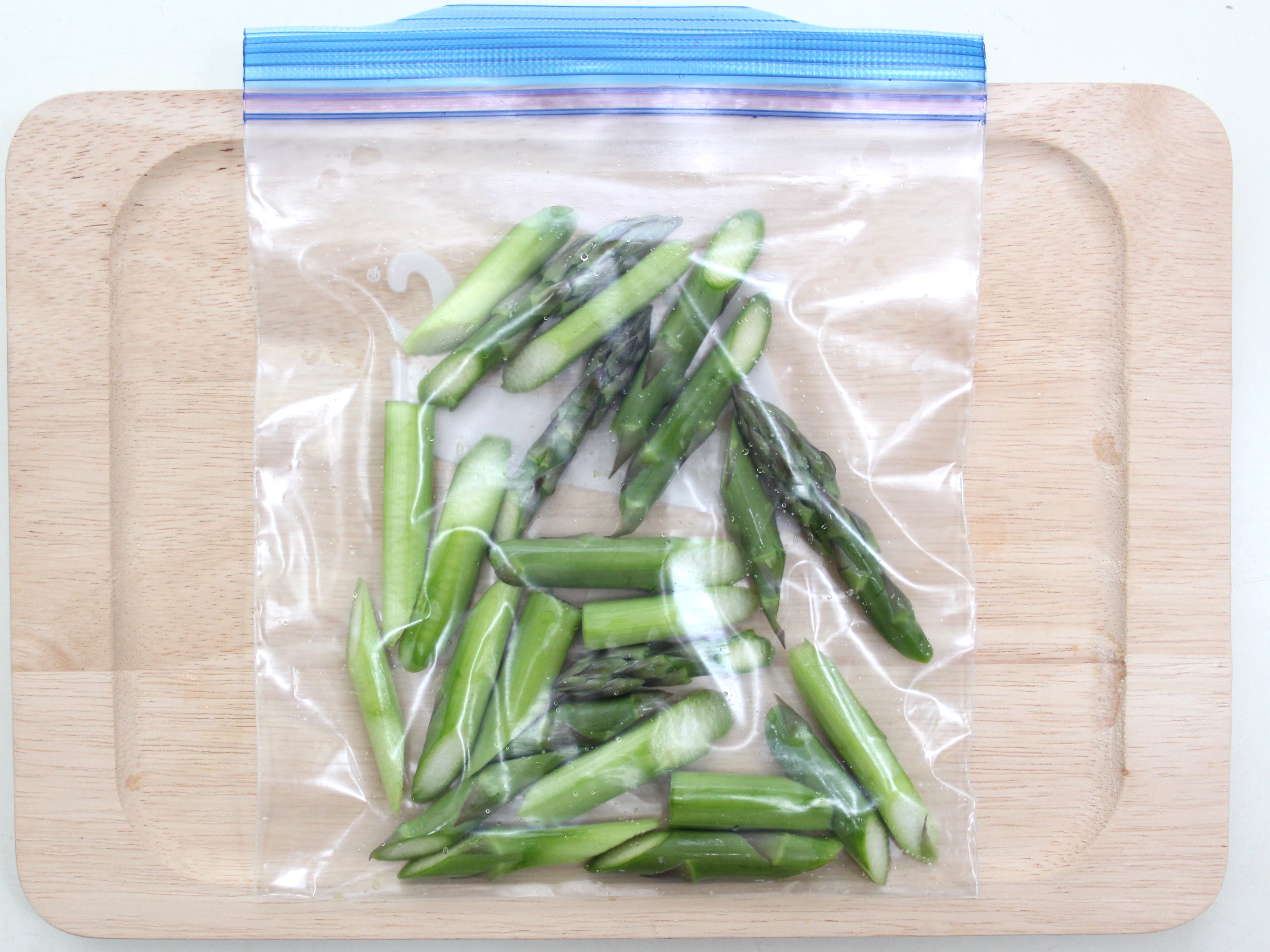 アスパラガスの保存方法 - 野菜の保存方法 料理の基礎レシピサイトNadia