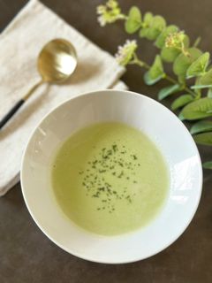 取り分けで離乳食にも。そら豆のポタージュ