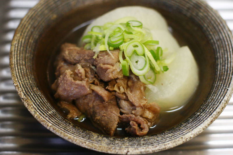 牛すじと大根の塩煮