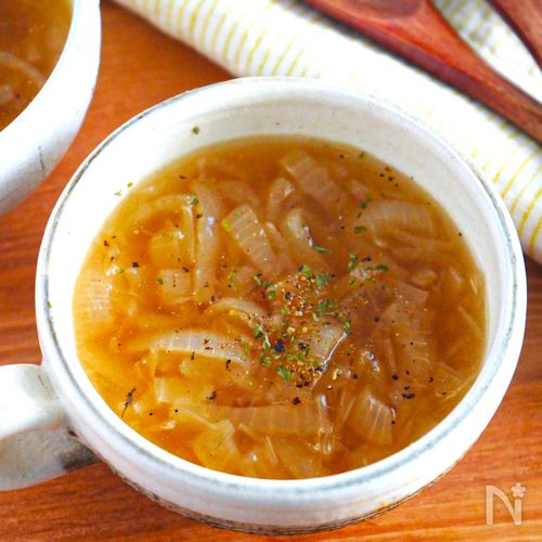 丸ごと玉ねぎのスープとリメイク料理 - きゃさりんのtsurezure-diary