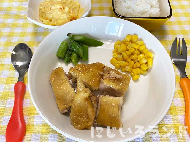 幼児食☆鶏もも肉とキャベツ入りの炒飯