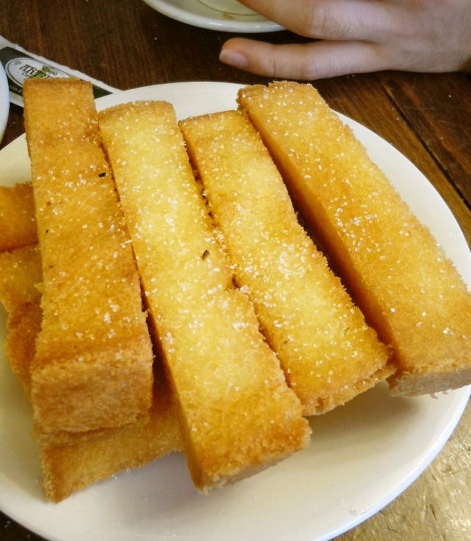 スペインの揚げ菓子！チュロス