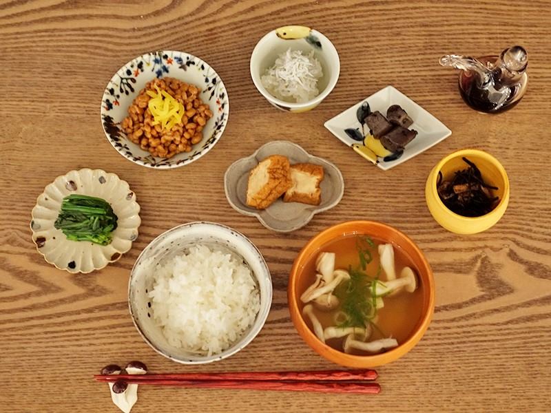 小鉢おすすめ18選 料理上手に見える、おしゃれうつわ選び方紹介 - うつわと暮らしのよみものメディア