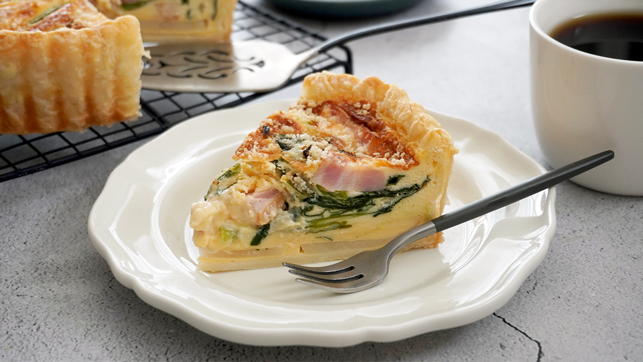 ベーコンほうれん草のキッシュ