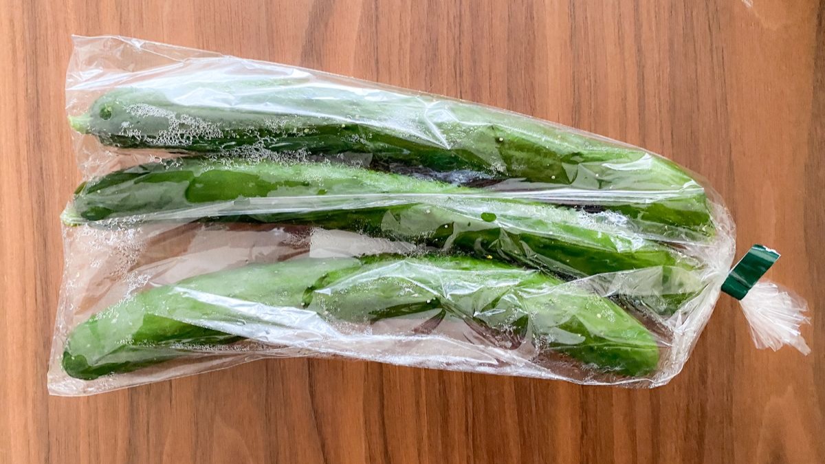 きゅうり」を1ヶ月長持ちさせる！たった5分でできる保存テクを八百屋が伝授！ 青髪のテツ- エキスパート - Yahoo!ニュース