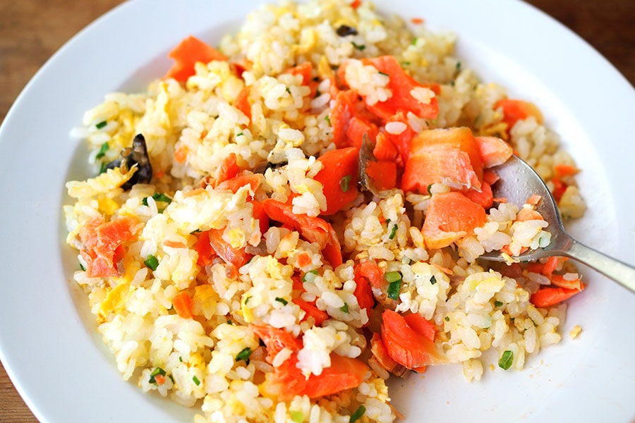 パパッと簡単！鮭チャーハン