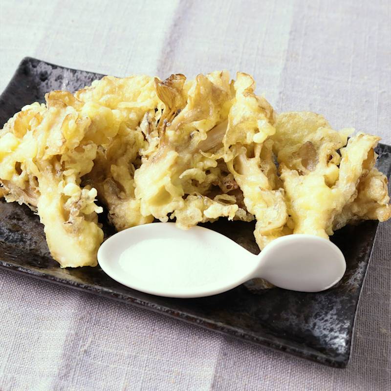 青髪のテツ が語るキノコの掟！「舞茸の“お尻”は捨てるべからず！」おいしいヒケツはコントラストだって？『あたらしい日日』こんな時代のニューノーマルな暮らし方。食と農、生活情報をお届けします