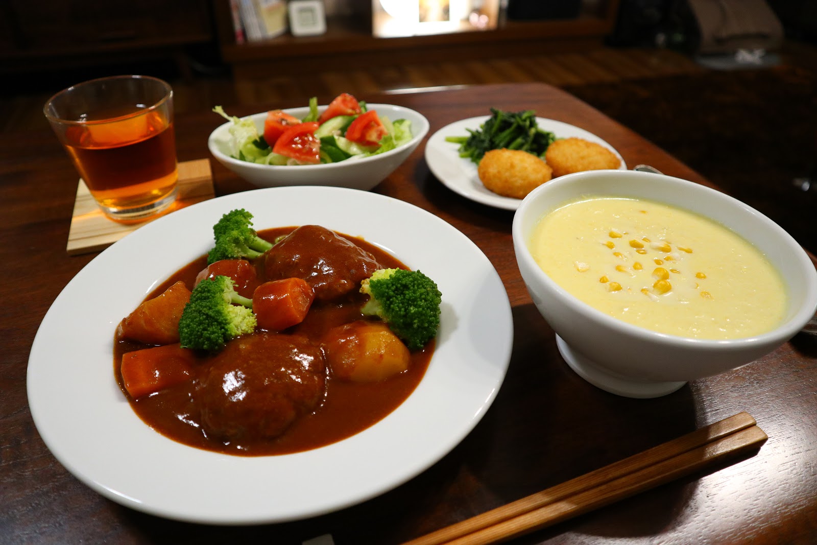 丸ごと食べるシチューフォンデュ