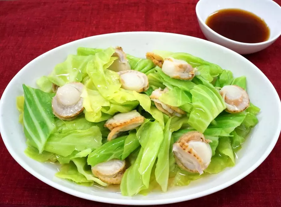 レンチン5分♪ やみつき♡無限蒸しキャベツ