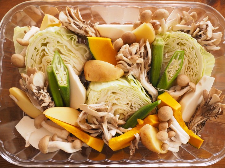 肉汁たっぷり！ たこ焼き器で小籠包