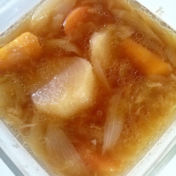 「カンタン酢」で作る大根とにんじんの紅白なます