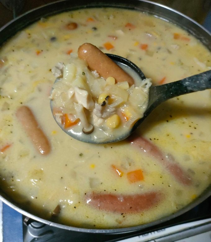 市販のルーで簡単に具沢山シーフードシチュ