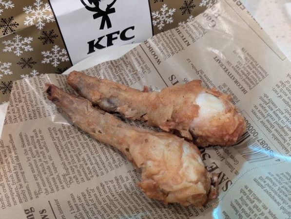 ケンタの“売れ残りチキン”が送られる意外な「再就職先」とは？全国約500カ所で活躍、新宿・歌舞伎町では「親子丼」にリメイクも食品東洋経済オンライン
