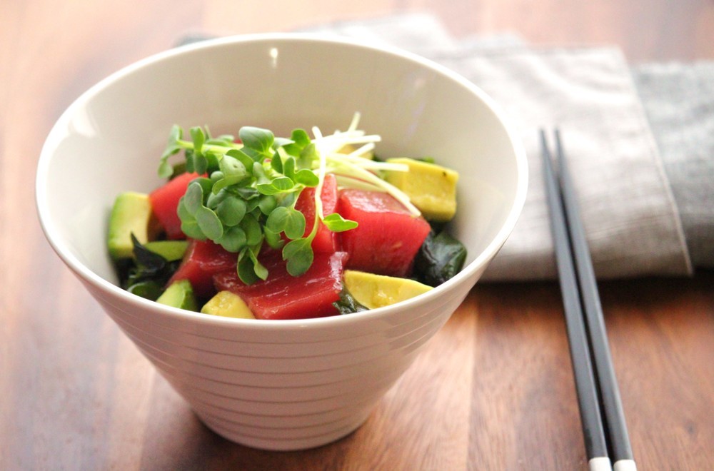 マグロとアボカドのポキ丼ベビーカレンダーの妊娠中の食事