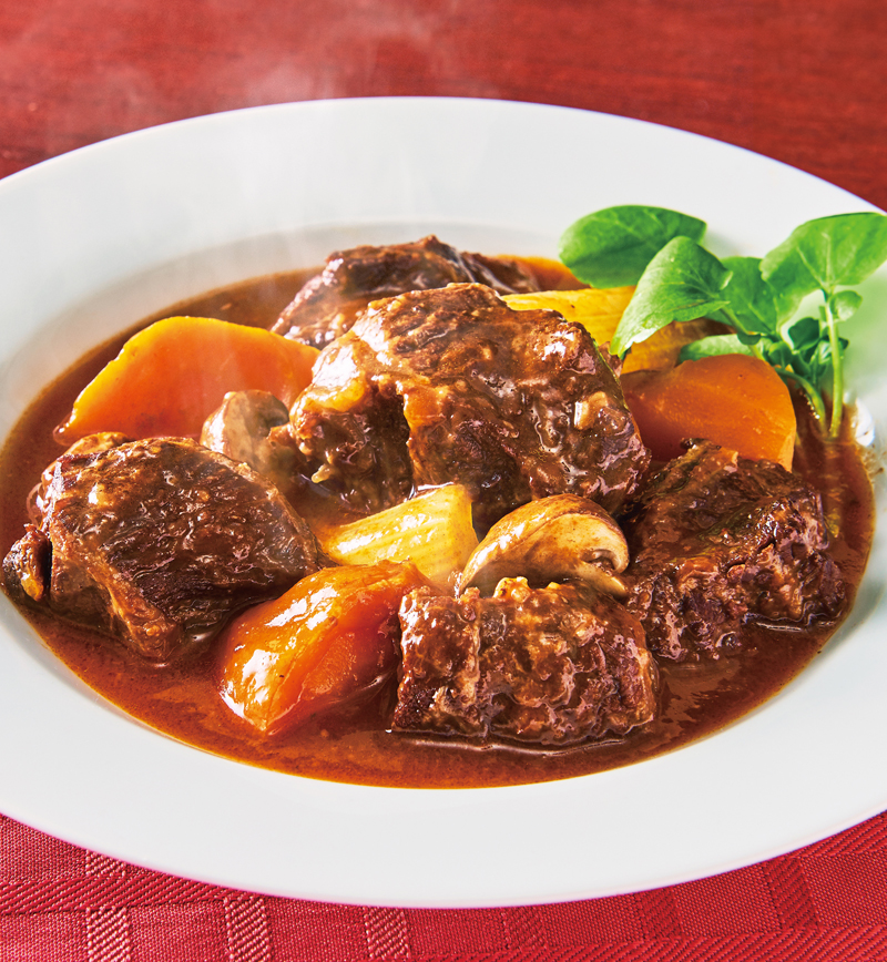 じっくりビーフシチュ