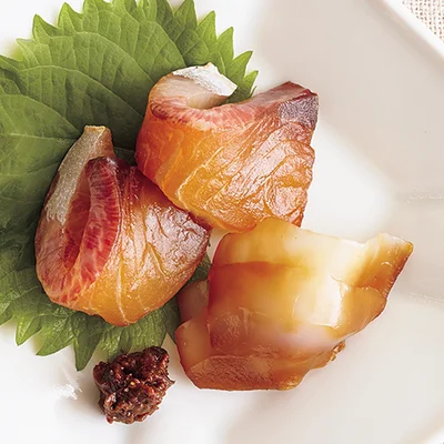 めんつゆで簡単マグロ漬けを作ってみよう！アレンジ方法も紹介食・料理オリーブオイルをひとまわし